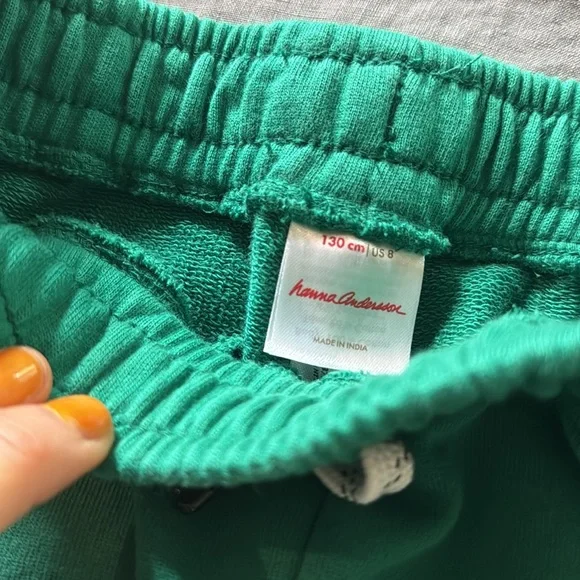 Hanna Andersson Kids’ Slim Fit Green Sweatpants new w/out tags size 130/8 - Picture 3 of 4